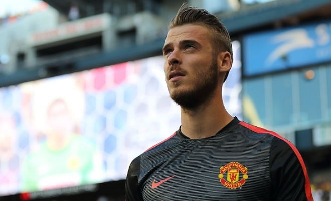 David de Gea's agent Jorge Mendes is set for talks with Manchester United in a bid to end the transfer stalemate with Real Madrid.
Keylor Navas is expected to be part of the deal. [ The Sun ]