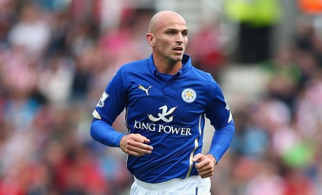 West Ham are interested in signing Argentine midfielder Esteban Cambiasso who announced that he is leaving Leicester City yesterday. [Telegraph]