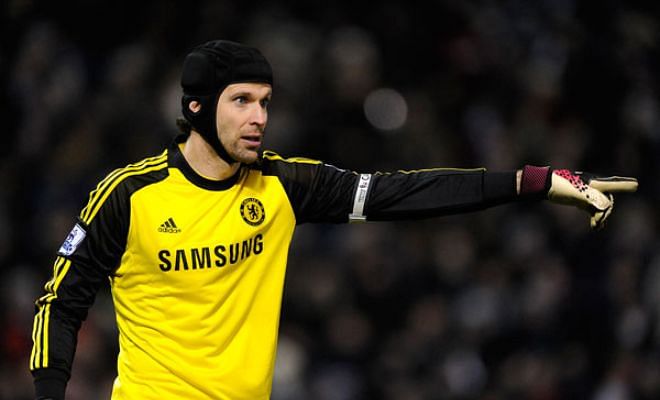 Petr Cech is set to be made the best paid keeper in Arsenal’s history with a £100,000-a-week deal. [Mirror]