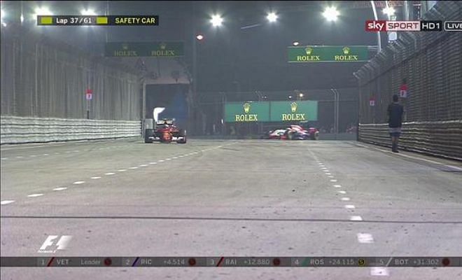 Your 'Happy Wanderer' at the Marina Bay Circuit, who just so casually has caused the safety car to be deployed.