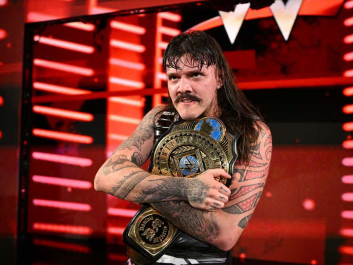 WWE RAW Live Results: Dominik Mysterio defends IC title against former AEW star
