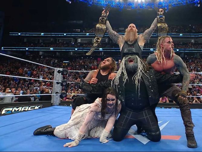 WWE SmackDown Live Results: Huge title change, Paul Heyman appearance, Jelly Roll set for special appearance
