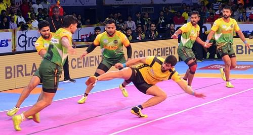 Rahul Chaudhari had a hard time against Patna