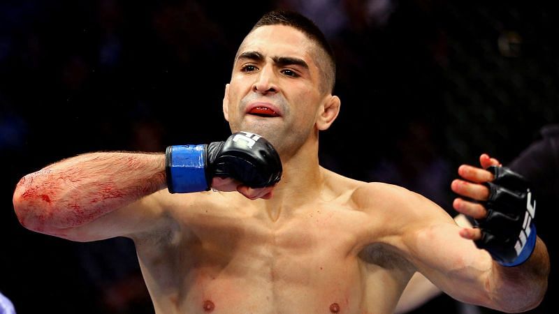 Ricardo Lamas looks to get back in the Featherweight title picture. 