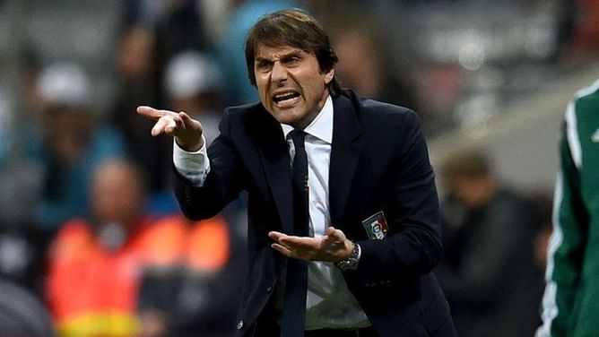 Reports: AC Milan make surprise move for Chelsea striker