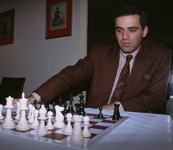 Young Chess Stars Train with Kasparov in Saint Louis