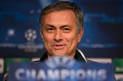 Reports: Manchester United make stunning deadline day swoop for Chelsea superstar