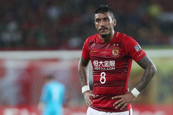 Paulinho transfer Barcelona