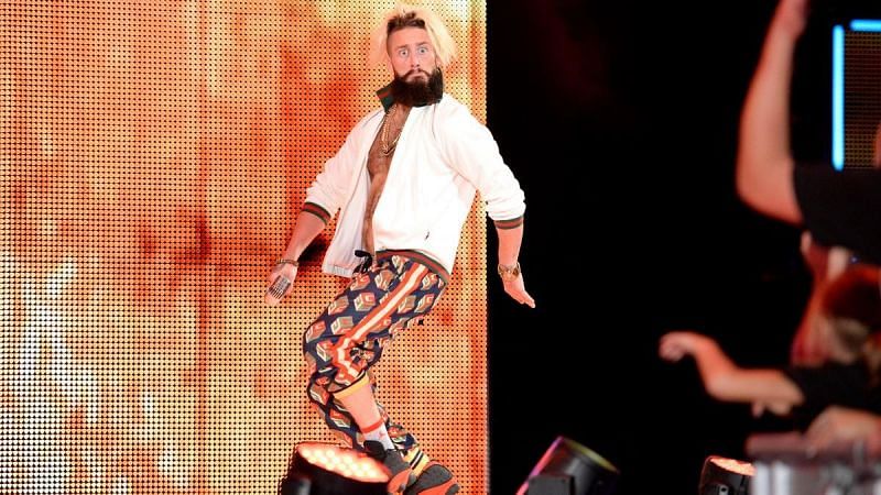 Enzo Amore will be in a shark cage at Summerslam during the Big Show vs Big Cass match