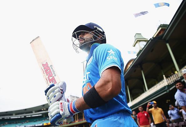 Australia v India: Carlton Mid ODI Tri Series - Game 5