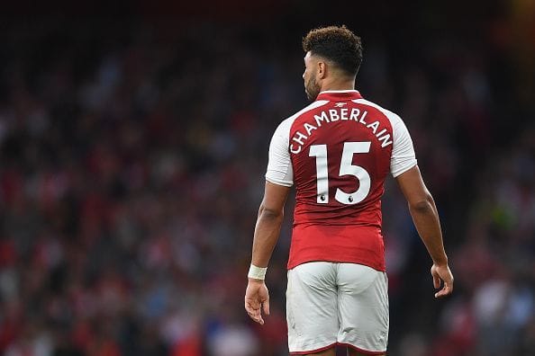 Alex Oxlade-Chamberlain deserves a chance in the middle