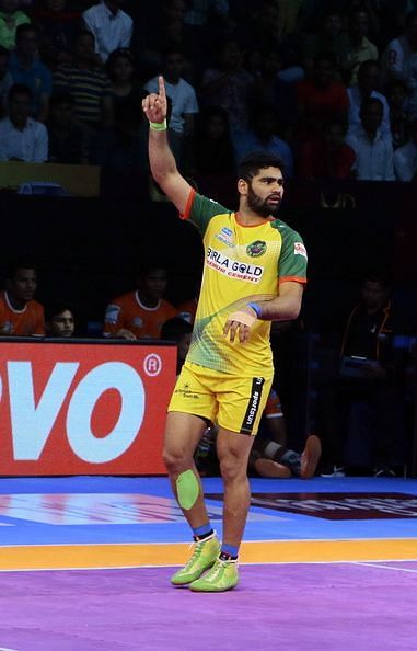 Pardeep picked up a record 19 raid points against the Puneri Paltan.