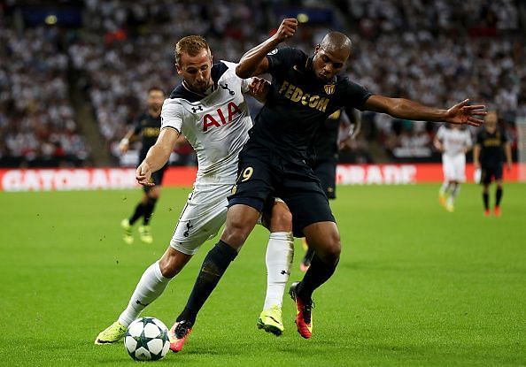 Chelsea transfer roundup: Conte wants Sidibe, Aurier talks and more