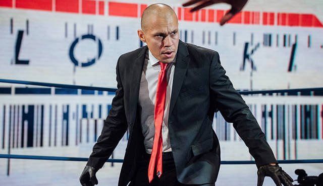 To Low-Ki, the suit has symbolic meaning