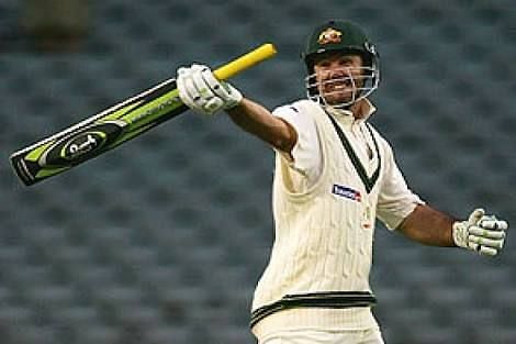 Ricky Ponting&#039;s graphite bat became a controversy. Credits: ABC