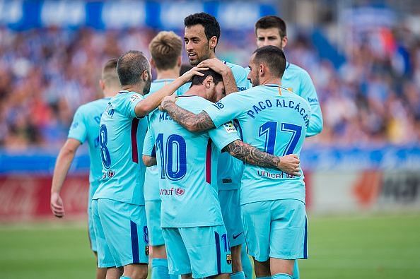 Deportivo Alaves v Barcelona - La Liga
