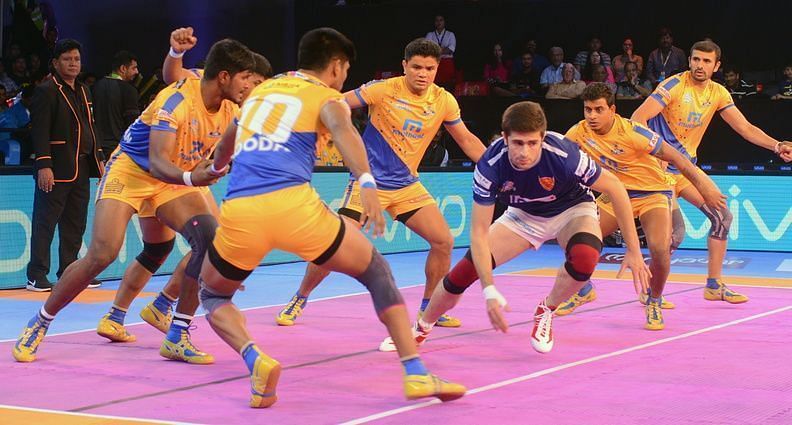 Abolfazl in action against Tamil Thalaivas