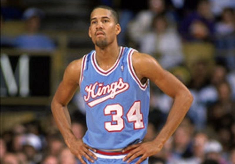 12 NBA Players who died during their Playing Career