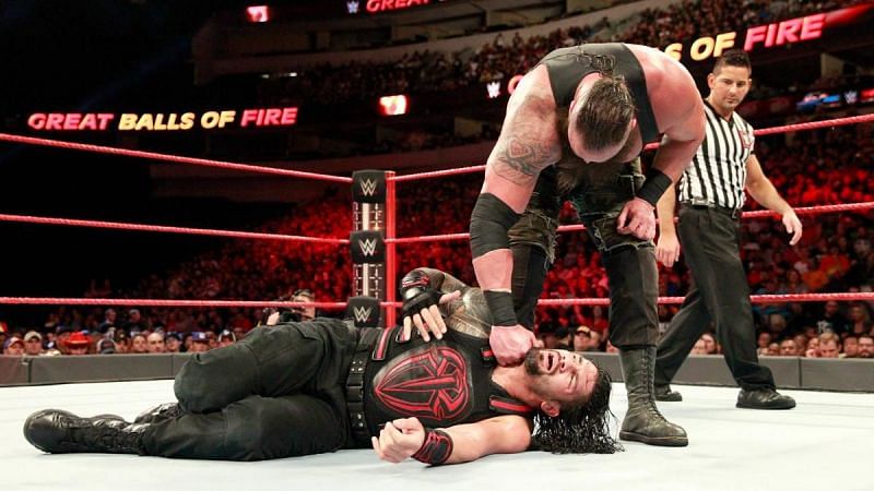 Roman Reigns took on Braun Strowman in a Street Fight