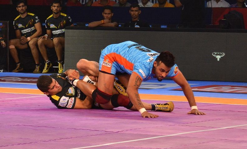 After a sluggish first half, Maninder got going in the second half with a toe touch on Chaudhari