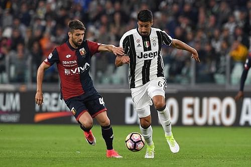 Juventus FC v Genoa CFC - Serie A