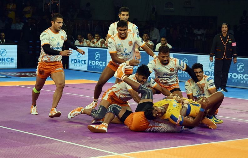 Pune's defenders were all over the place