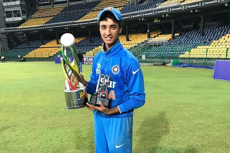Abhishek with the under-19 Asia Cup trophy 