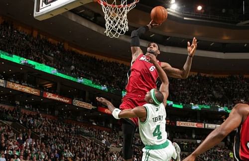 LeBron James dunks on Jason Terry. (Image Source: Complex.com)