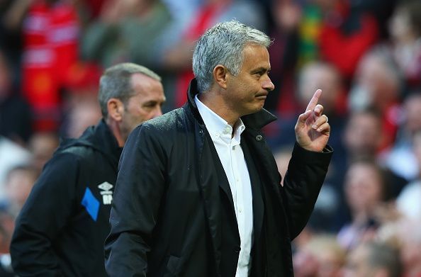Agent confirms Manchester United want Brazilian forward in January