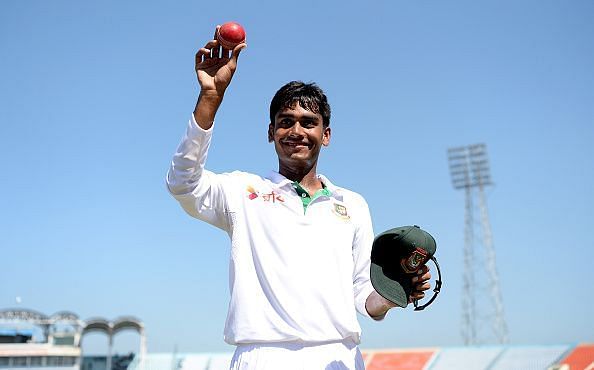 Bangladesh v England - First Test: Day Two