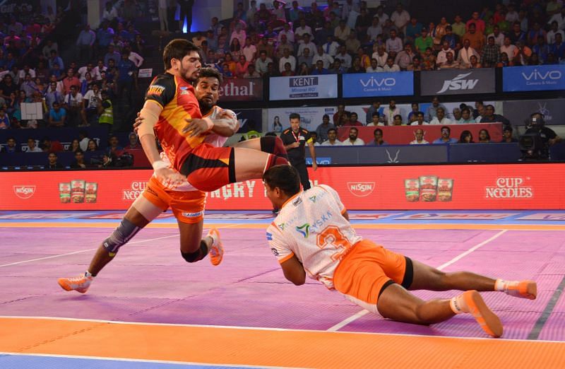 Defences dominated in the Bulls-Paltan encounter