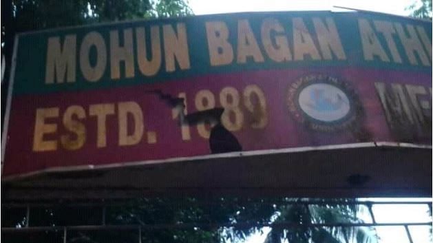 Mohun Bagan&#039;s broken signboard (image source: Goal India)