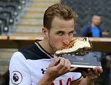 Is Harry Kane a better striker than Luis Suarez and Robert Lewandowski?