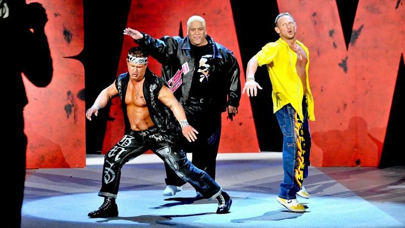Too Cool make their entrance on their way to meet 3MB
