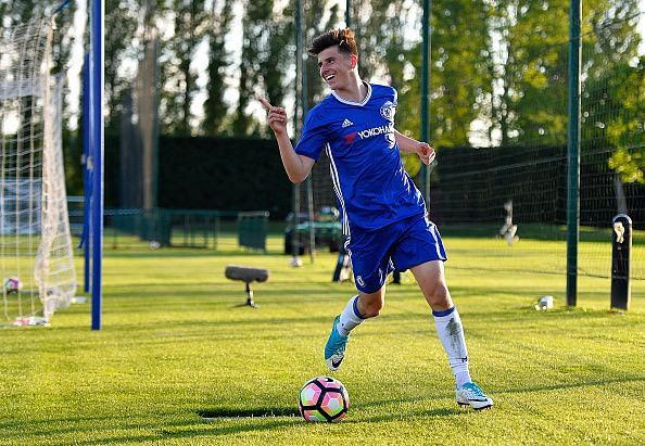 Mason Mount is one of Chelsea&#039;s hottest midfield prospects