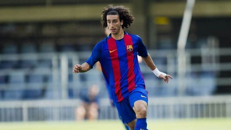Cucurella playing for Barcelona B
