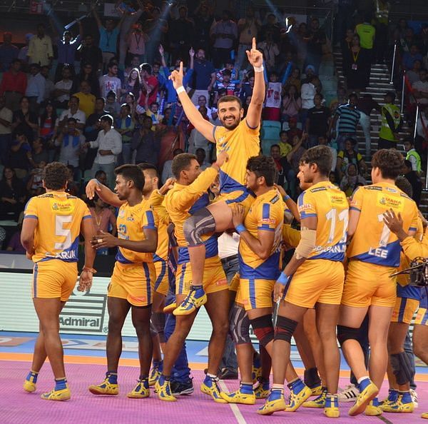 Ajay Thakur Tamil Thalaivas.jpg