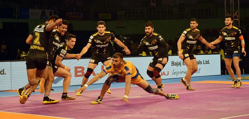 Ajay Thakur had 20 points for the Thalaivas, but nobody else really turned up