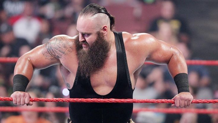 Strowman does what Strowman does best