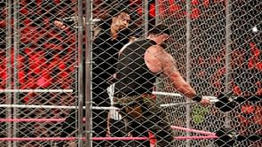 WWE News: Roman Reigns posts a rare picture with his family