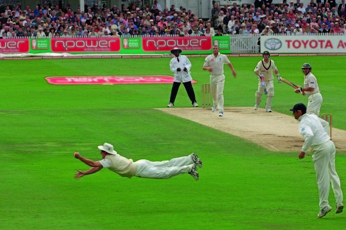 Image result for Andrew Strauss ashes fielding