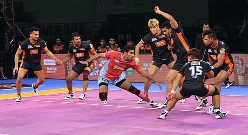 Pawan Kumar's raiding is key to Jaipur Pink Panthers' hopes.