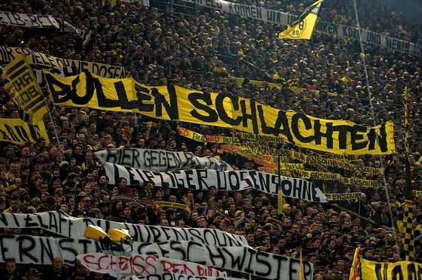 BVB&#039;s Yellow Wall with provocative messages aimed at Leipzig