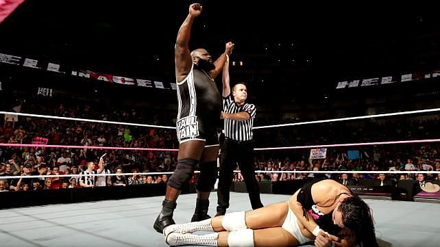 Mark Henry holds the record for the shortest match at Hell in a Cell