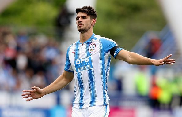 Huddersfield Town v Newcastle United - Premier League