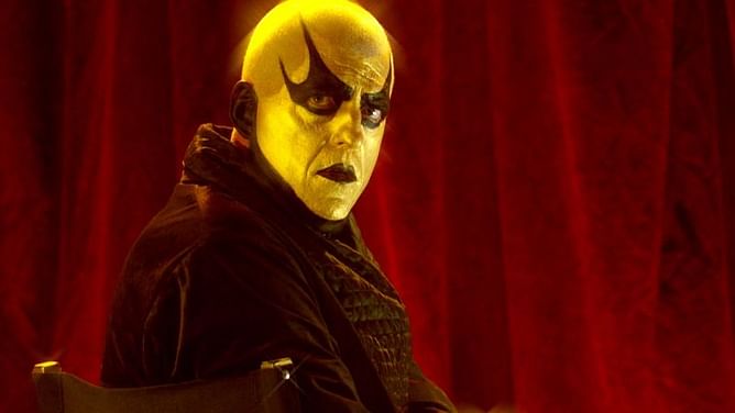 WWE News: Goldust will paint his face pink