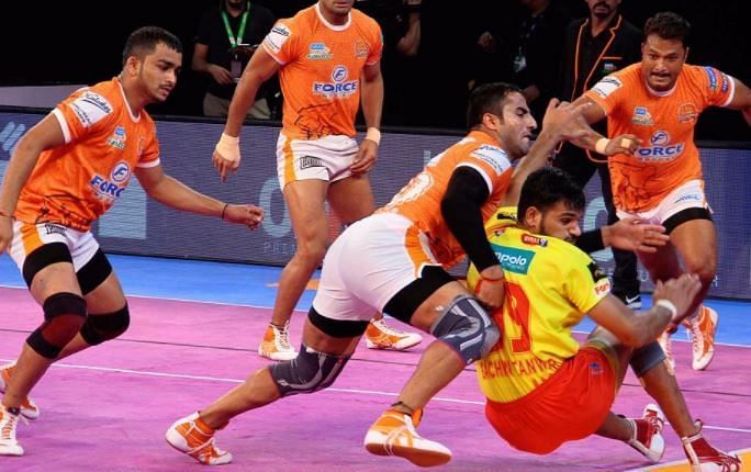 Puneri PAltan gave it their best, but came out second to Gujarat Fortunegiant in Zone A.