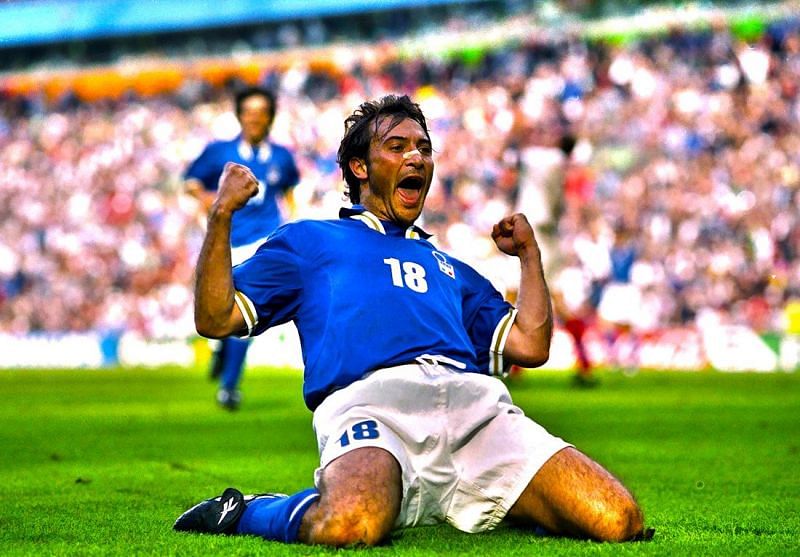 Pierluigi Casiraghi&#039;s goal hepled Italy qualify for the 1998 World Cup