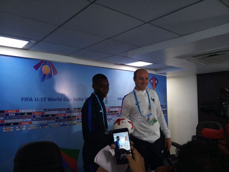 France head coach Lio in the pre-match press conference