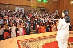 Saudi Arabia gets the green signal to practice yoga as a sports activity